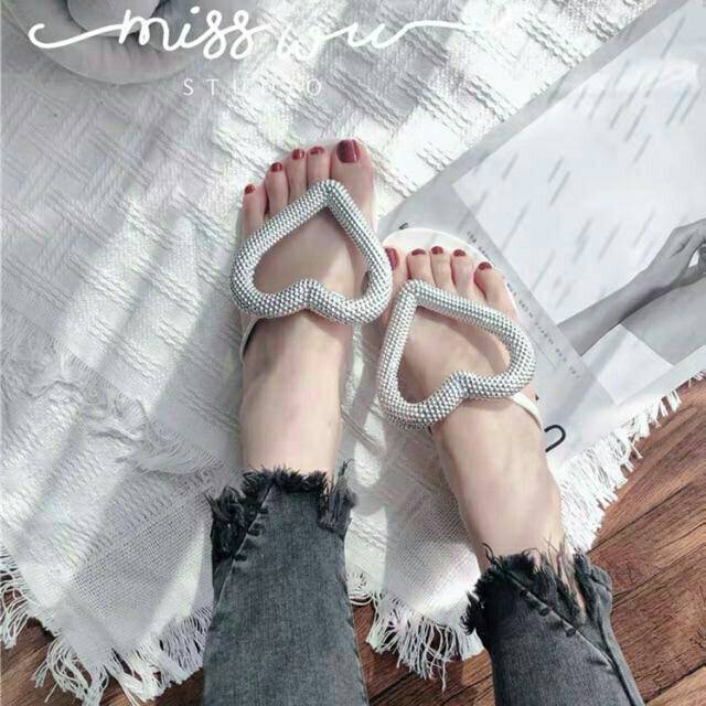 Big heart chrome discount jelly flip flop melissa