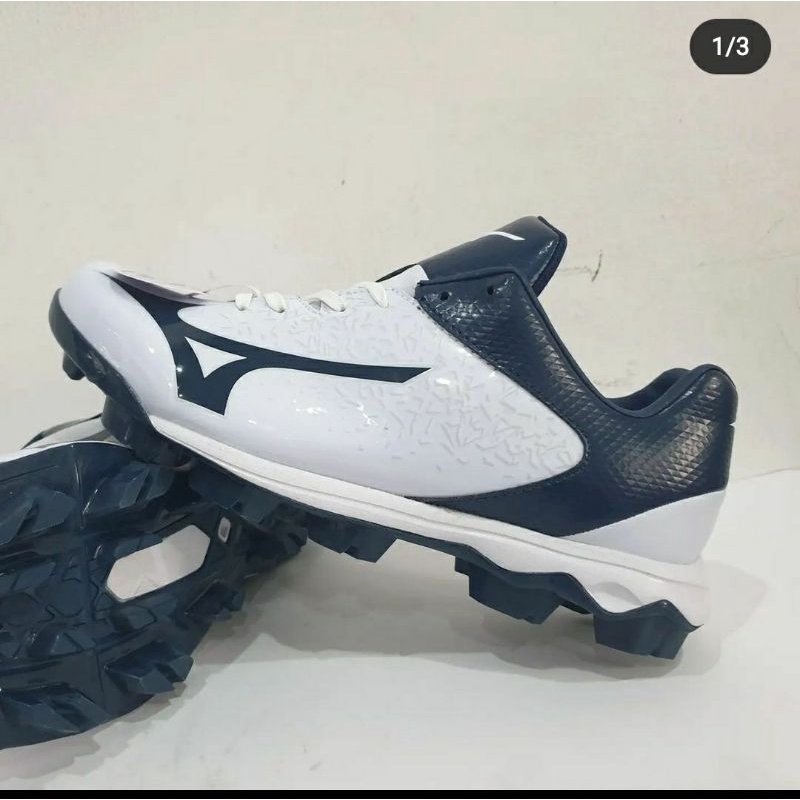 Sepatu on sale softball mizuno