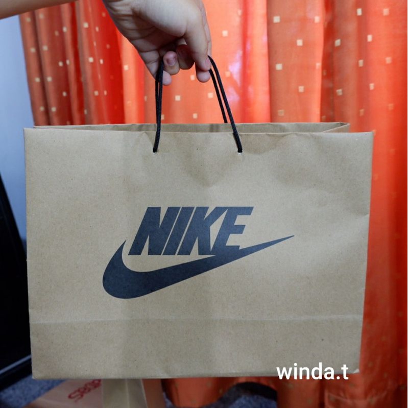 Paper bag nike sale