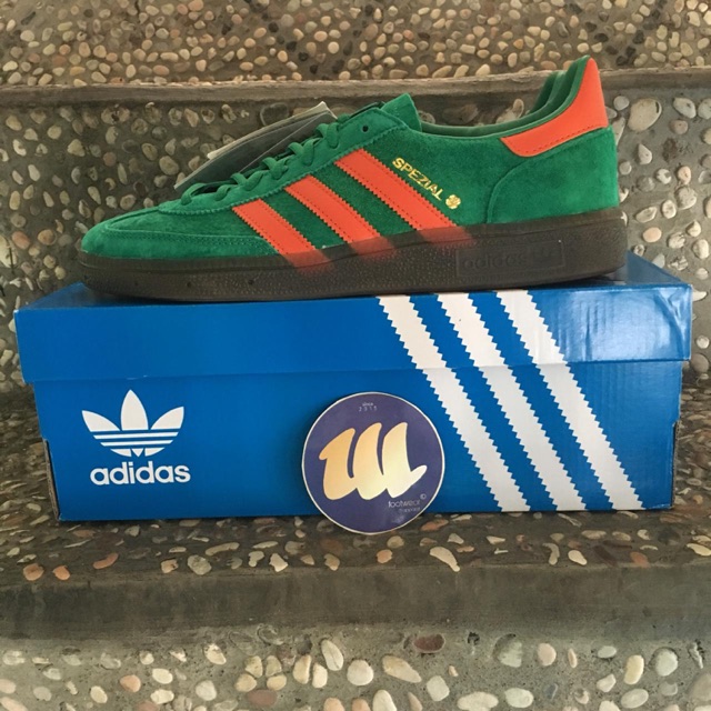 Adidas spezial best sale st patrick 2019