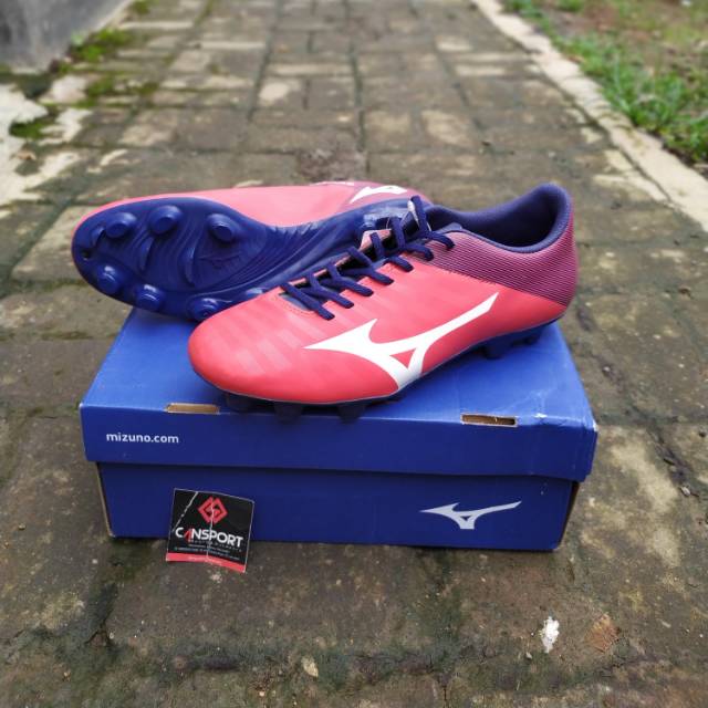 Jual Sepatu bola MIZUNO Rebula V4 P1GA187762 Shopee Indonesia