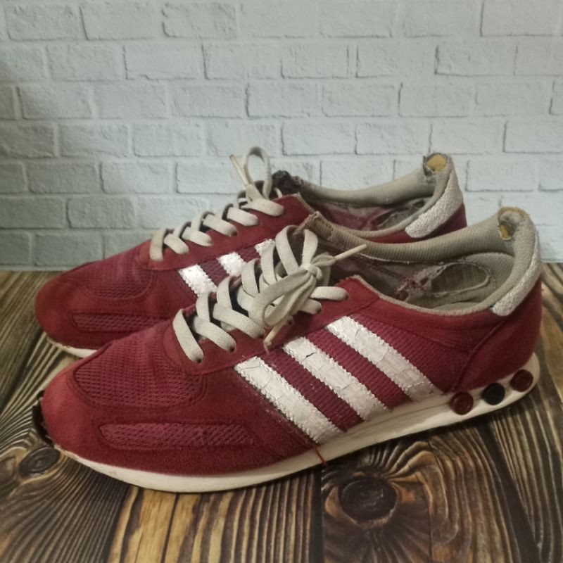 Adidas la discount trainer burgundy