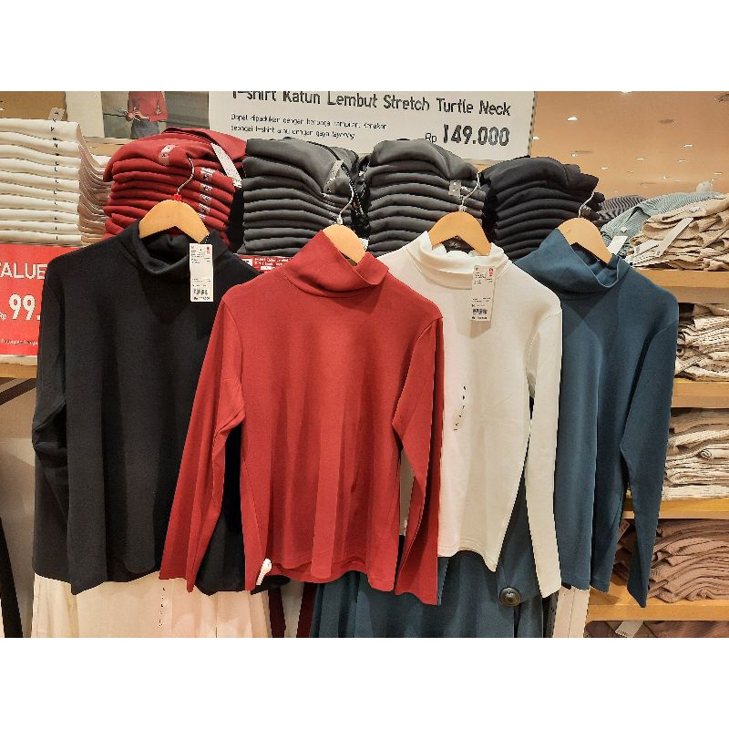 Kaos shop turtleneck uniqlo