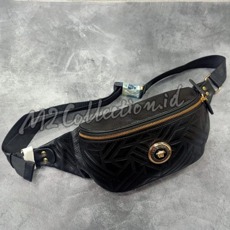 Waist on sale bag versace