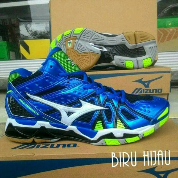 Sepatu mizuno 2024 wave tornado 9