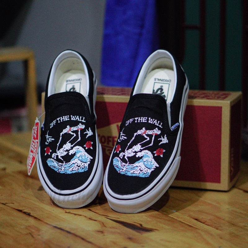 Harga sepatu hotsell vans california