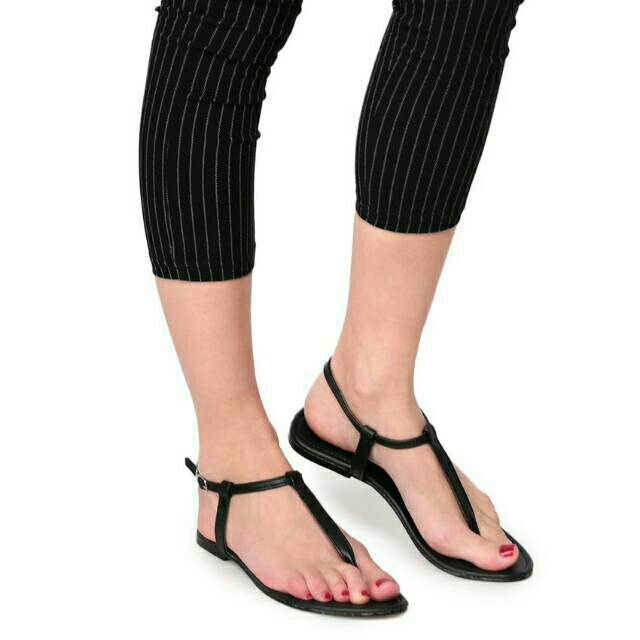 Sandal tali clearance flat