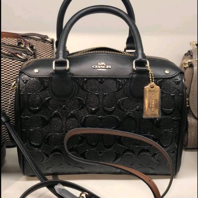 Jual Po Coach bennett mini embossed black Shopee Indonesia