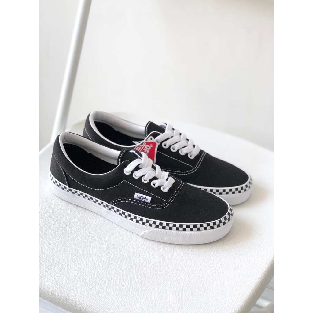 Vans era checker clearance foxing