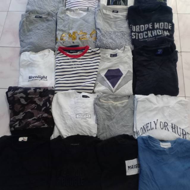 Paket usaha thrift crewneck hot sale