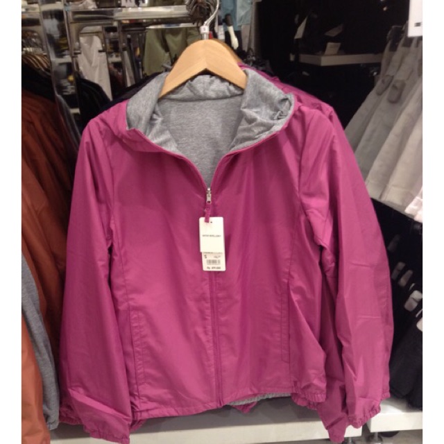 Jaket parka outlet reversible uniqlo