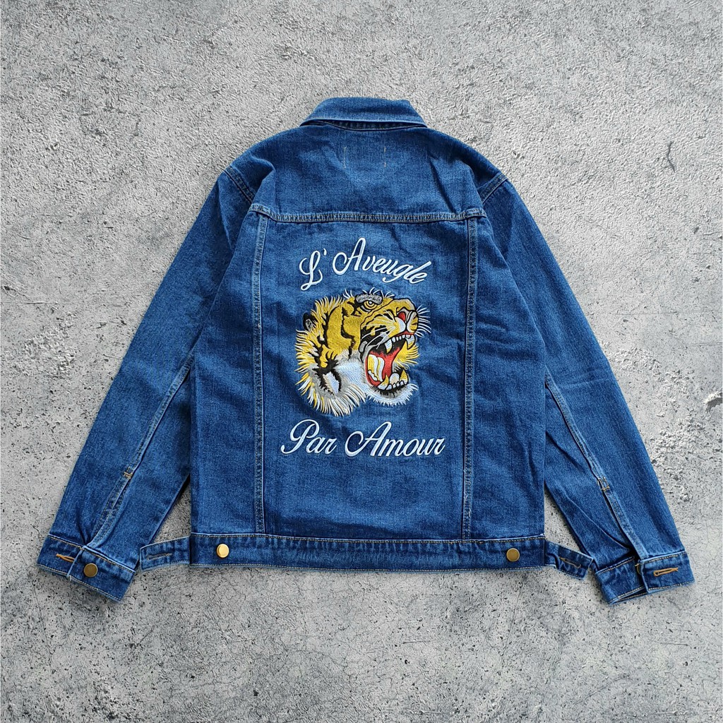 Gucci tiger embroidered denim jacket fashion