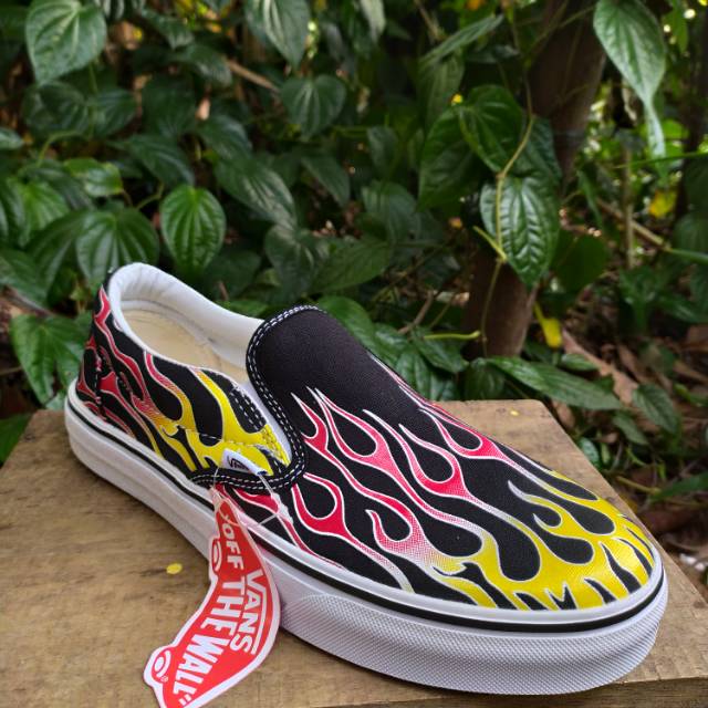 Vans mash clearance up flames