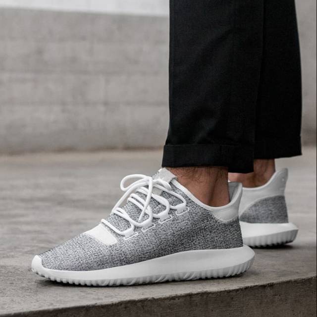 Adidas tubular cheap shadow harga