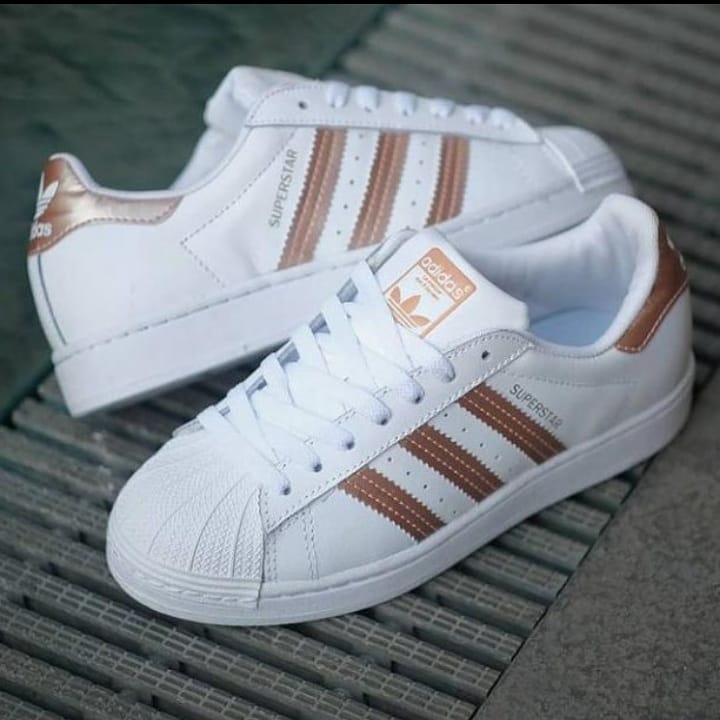 White rose best sale gold adidas superstars