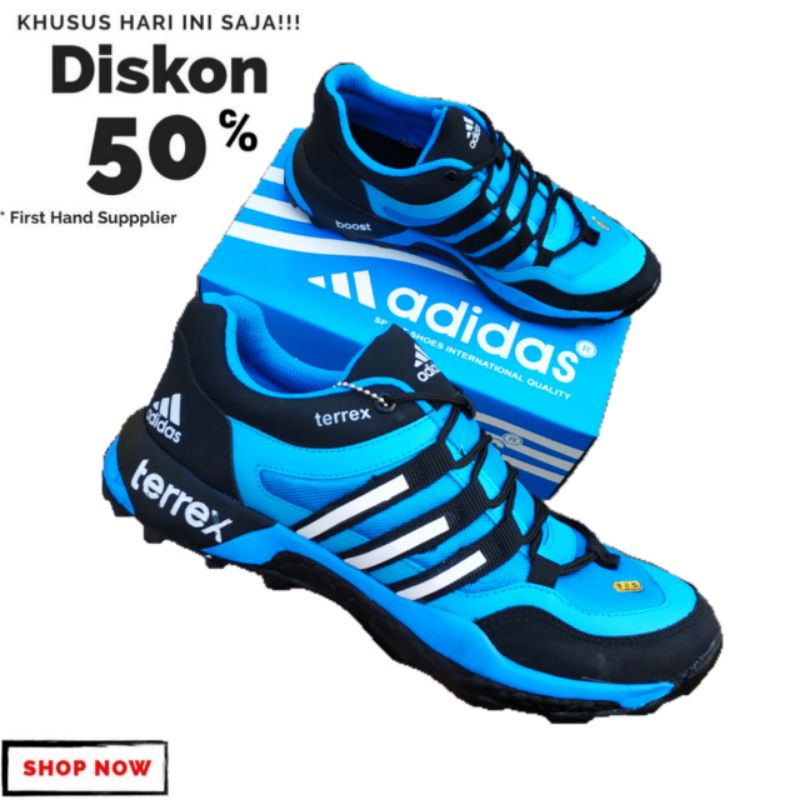 Jual SEPATU ADIDAS TERREX BISA BUAT OLAHRAGA BADMINTON VOLLY