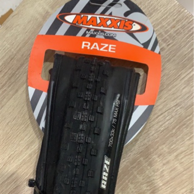 Maxxis raze hot sale 700x33c