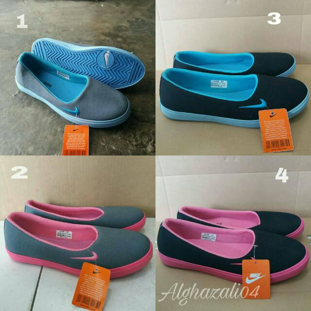 Nike slip on store wanita