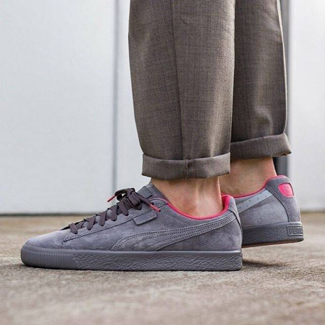 Puma clyde hot sale x staple