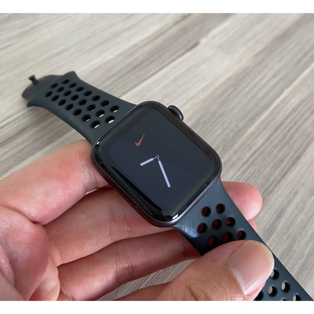 Iwatch series 5 outlet nike