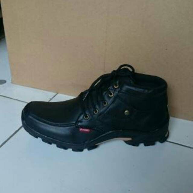 Sepatu kickers clearance boots original