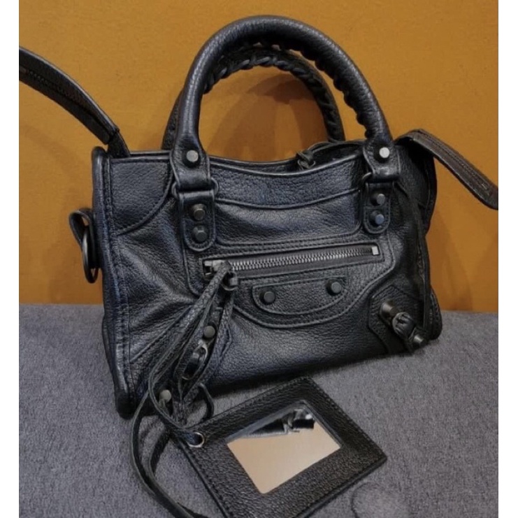 Harga balenciaga mini outlet city