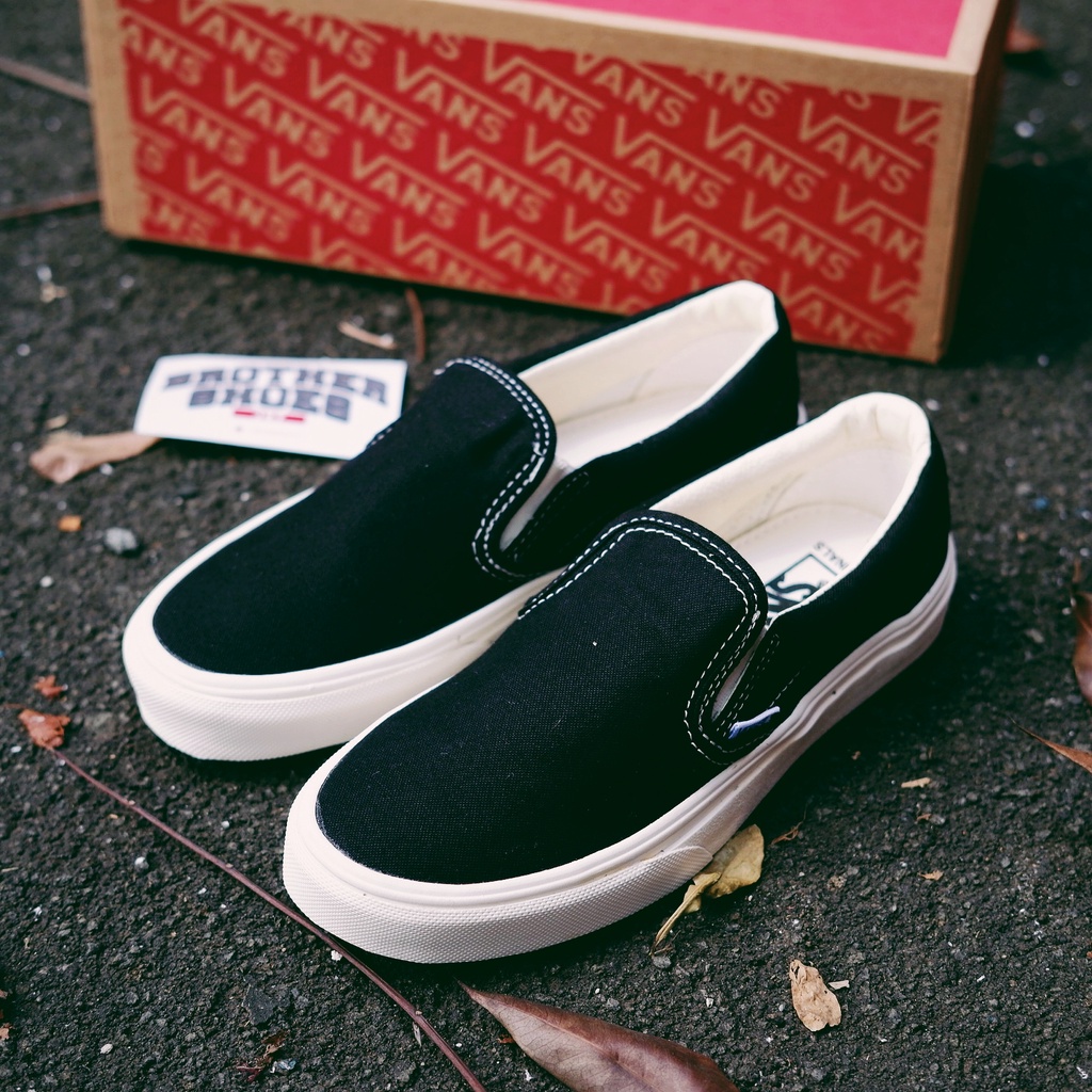 Vans slip on og hot sale bw