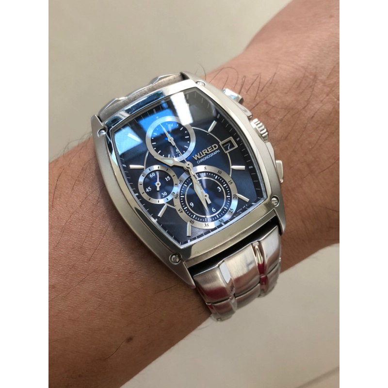 Jam tangan deals wired chronograph