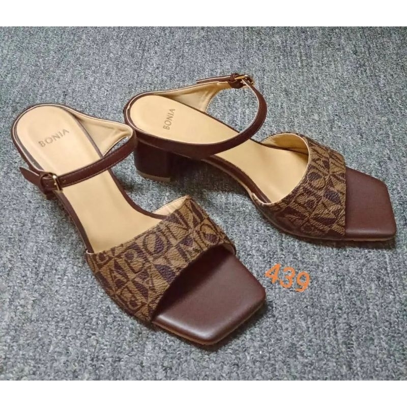 Jual sandal bonia original heels monogram coklat Shopee Indonesia