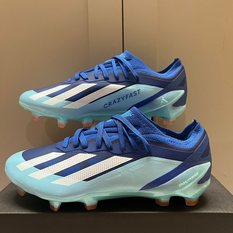 Sepatu bola adidas 2025 adizero f50 terbaru