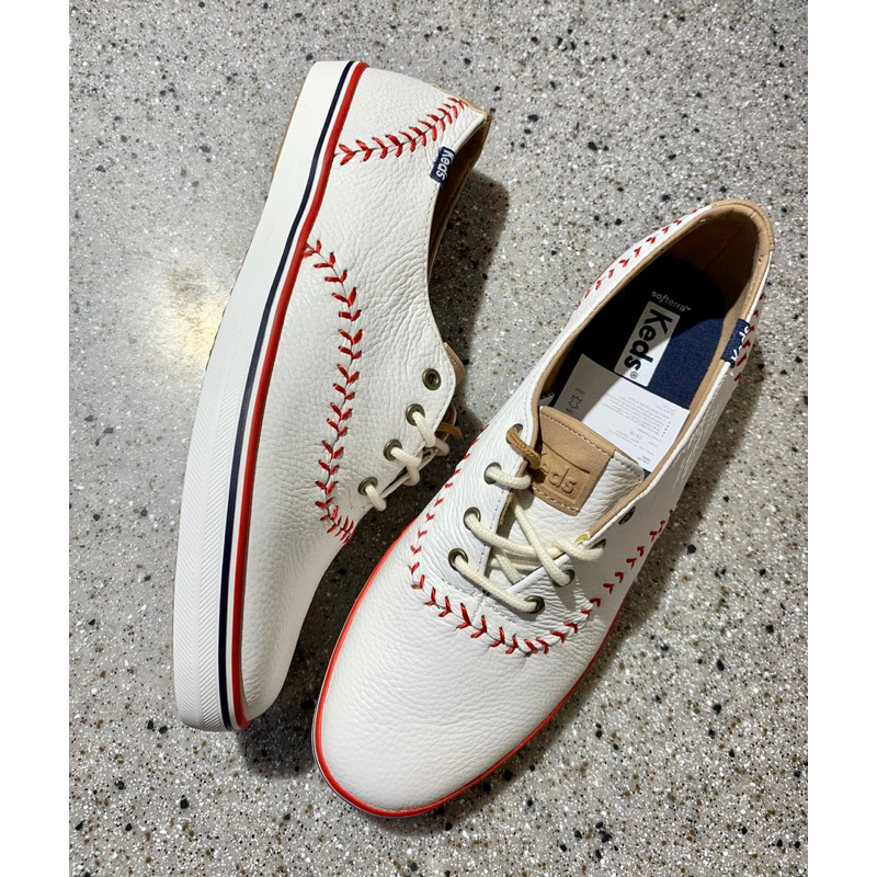 Jual KEDS CHAMPION PENNANT LEATHER WHITE Shopee Indonesia