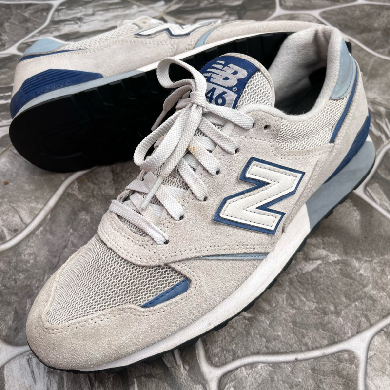 New Balance 446