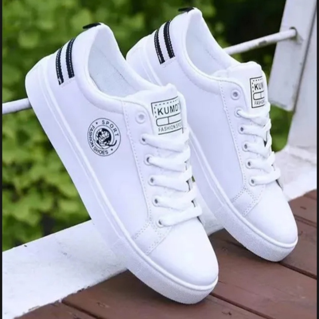 SEPATU PRIA KEREN/SEPATU PRIA CASUAL/SEPATU PRIA SNEAKERS/SEPATU PRIA PUTIH/SEPATU  PRIA TERBARU 2021/HARGA SEPATU PRIA CASUAL/SEPATU PRIA DEWASA/SEPATU PRIA  FASHION/SEPATU PRIA FORMAL CASUAL/SEPATU PRIA HITAM PUTIH