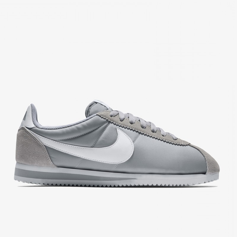 Nike classic cortez deals nylon wolf grey