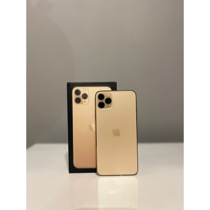 あ*み様 iPhone 11 Pro Max ゴールド　64GB あ*み様 iPhone 11 Pro Max ゴールド 64GB Amazon.com: Apple