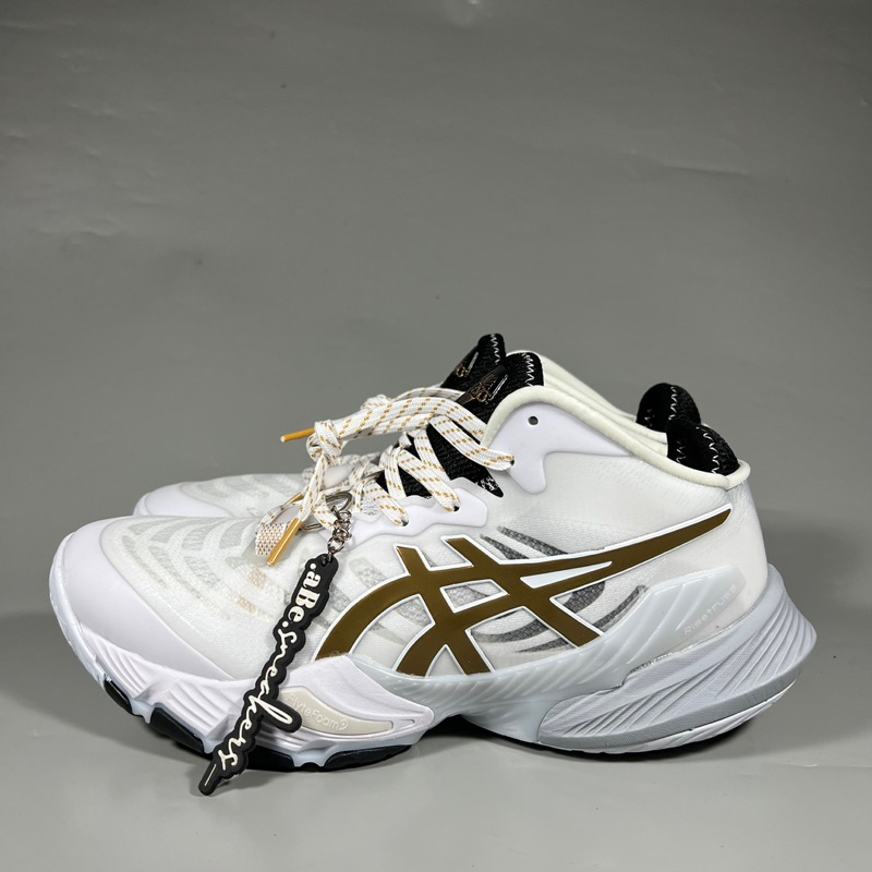 Sepatu 2024 asics tokyo