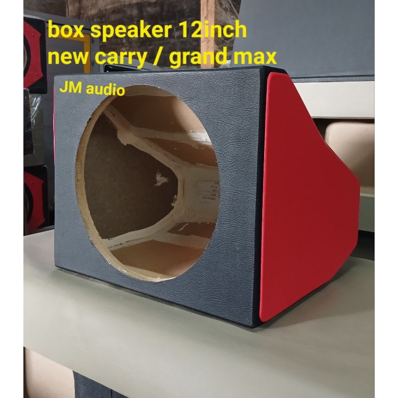 Box speaker hot sale mobil carry