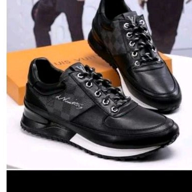 Harga sneaker 2024 louis vuitton