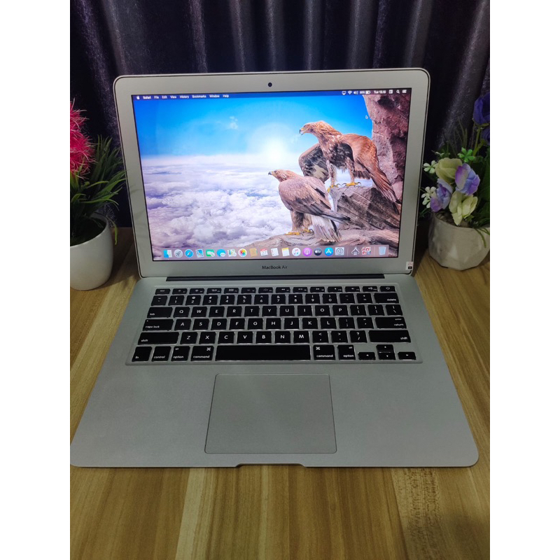 Harga macbook air 13 inch 2024 2017 second