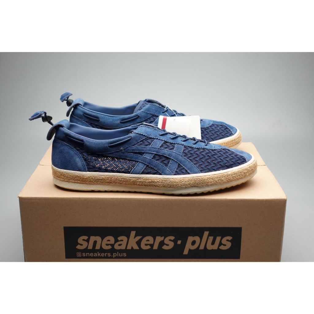 Asics on sale delegation light