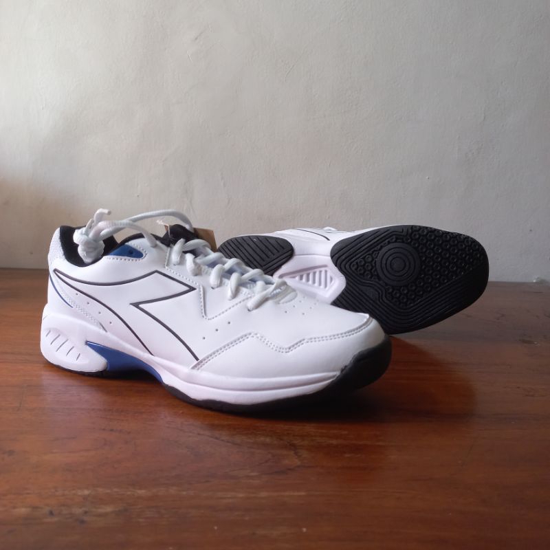 Jual SEPATU TENIS DIADORA ORIGINAL BNIB Shopee Indonesia