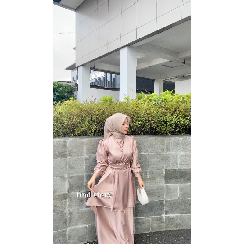 Dress hot sale bridesmaid hijab