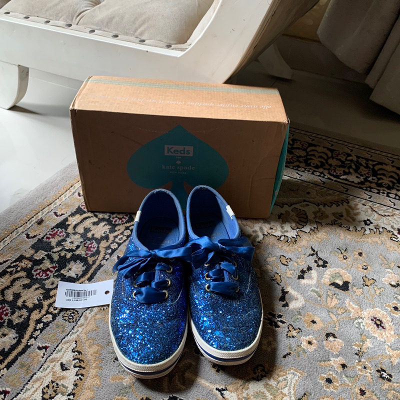 Kate spade navy hot sale glitter keds