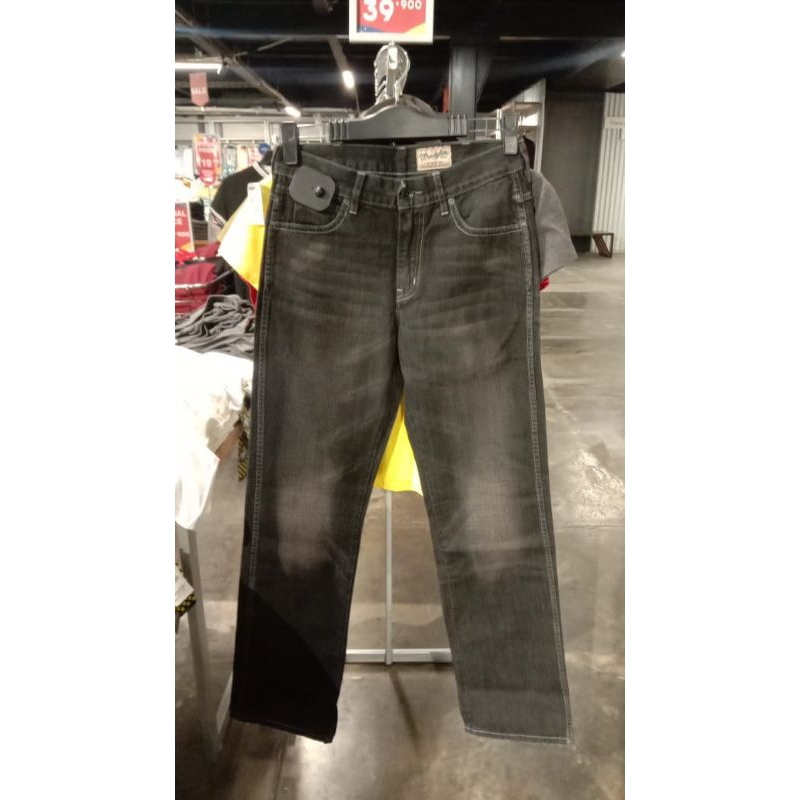 Wrangler roxboro hot sale jeans