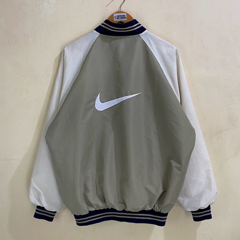 Nike colorblock varsity discount jacket