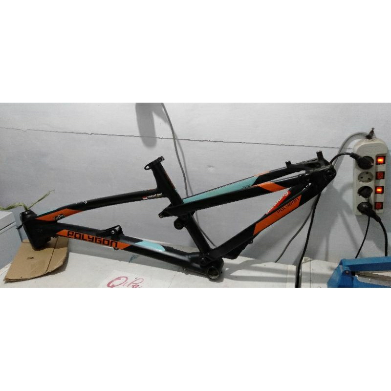 Frame polygon best sale siskiu d8