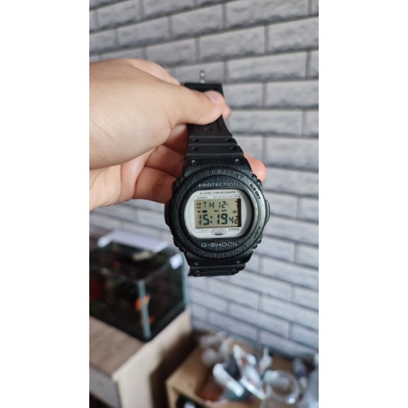 G shock clearance dw 5750