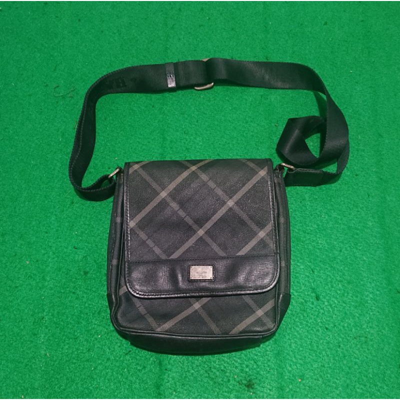 Hazzys sales sling bag