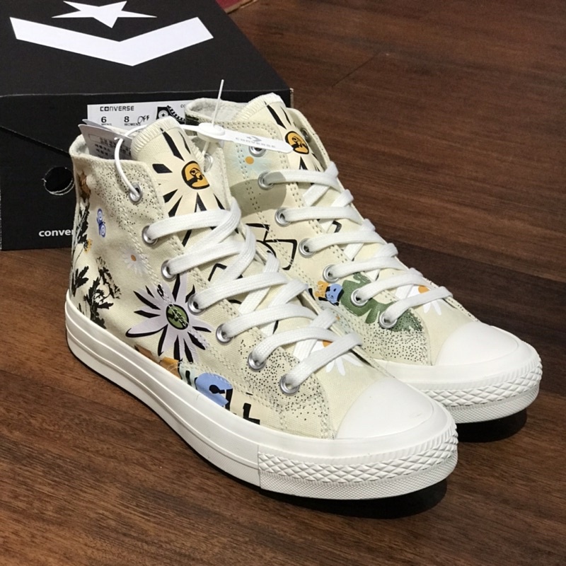 Converse off clearance white how much