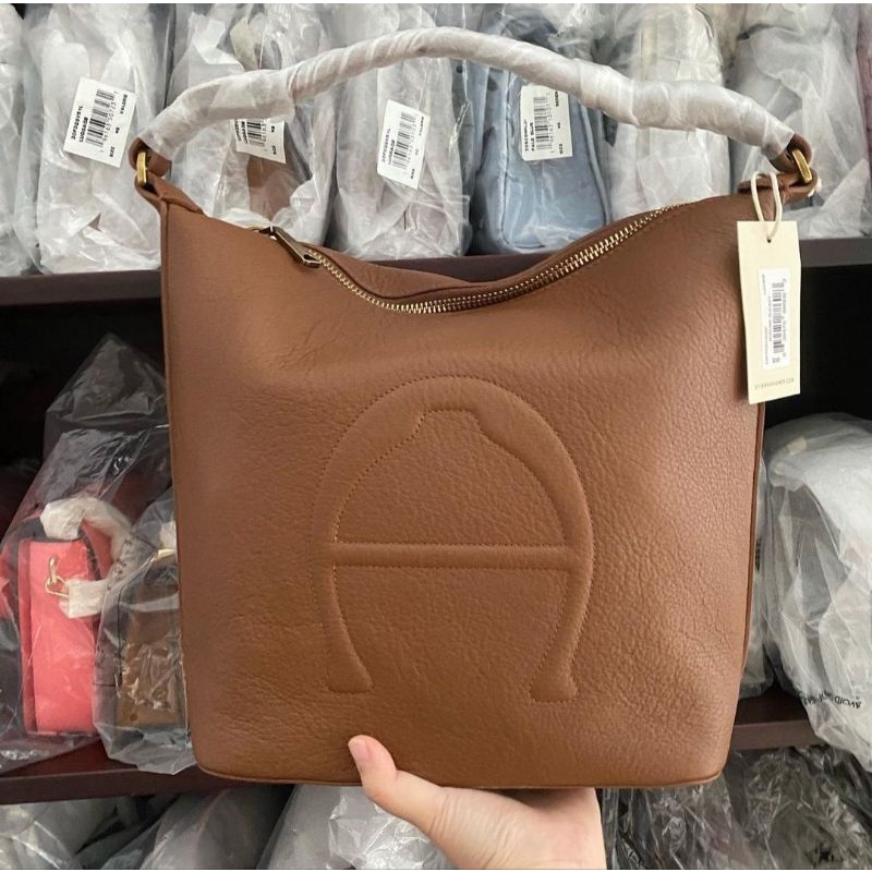 Jual NEW Aigner Adeline Bucket Bag Large Tan Shopee Indonesia